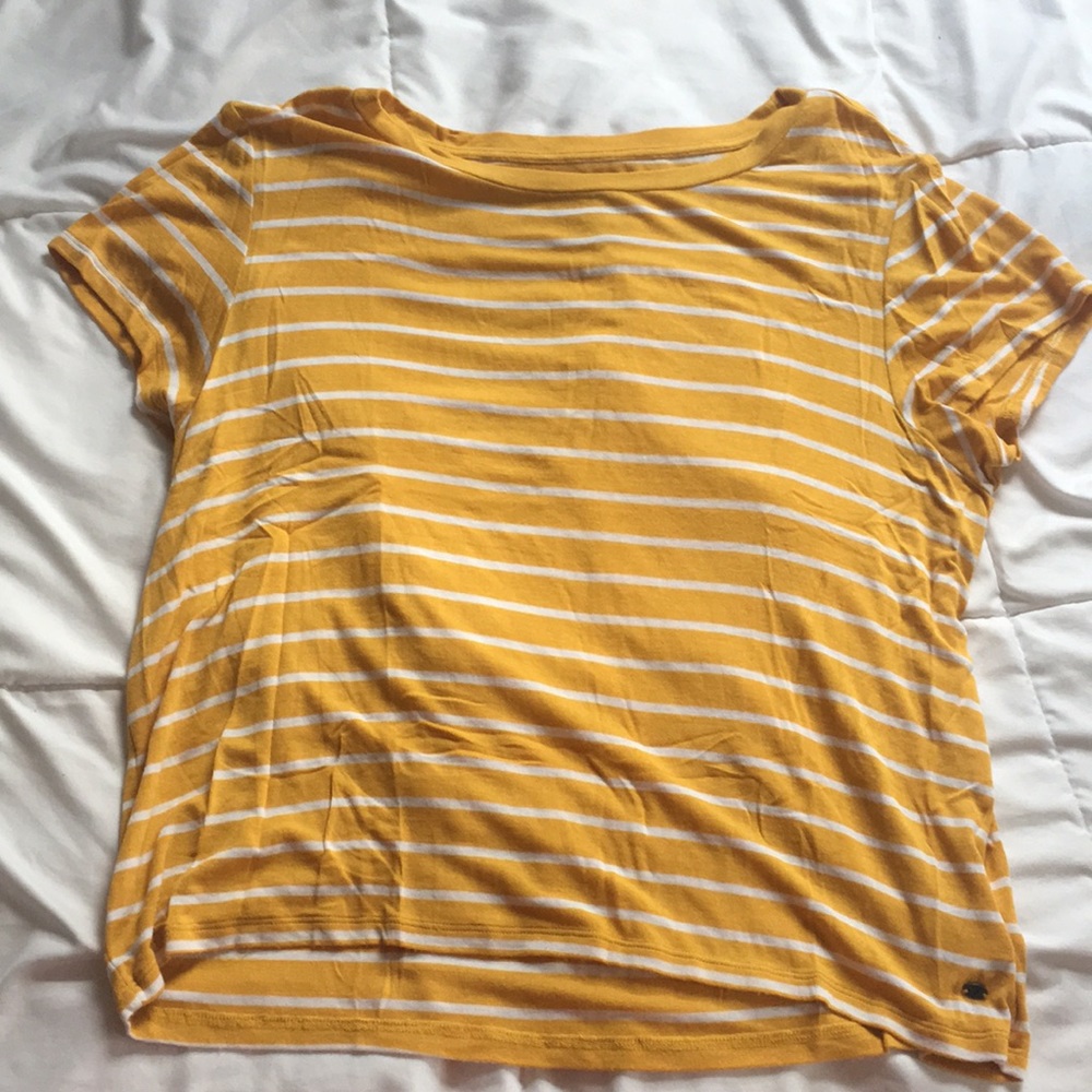 XL american eagle yellow stripe tee shirt